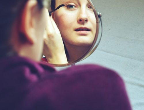 When Is the Right Time to Consider Facial Cosmetic Surgery?