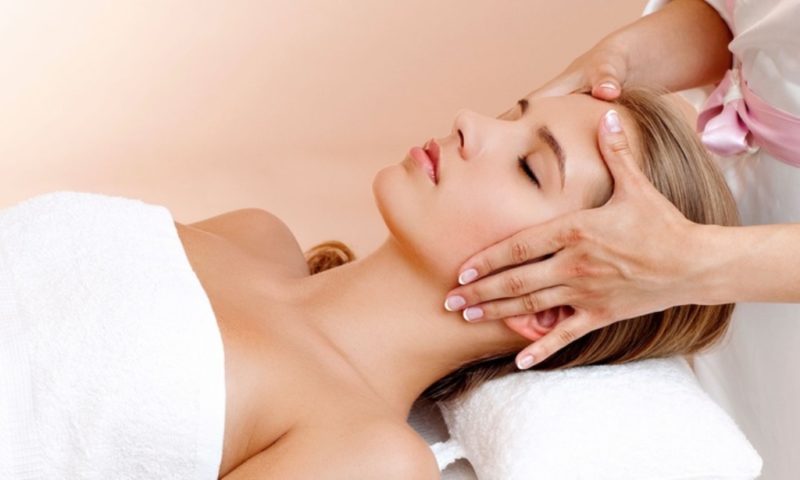 mini facial.jpg_resized